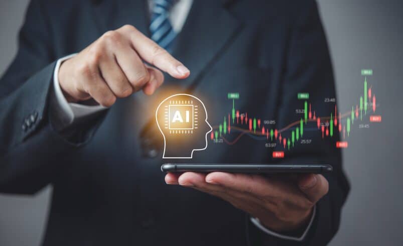 Exploring AI Trading Bots: A Comprehensive Analysis of Benefits and Limitations